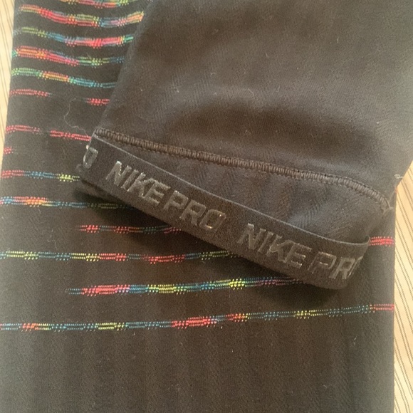 Women’s Nike and UA tights - Picture 6 of 16